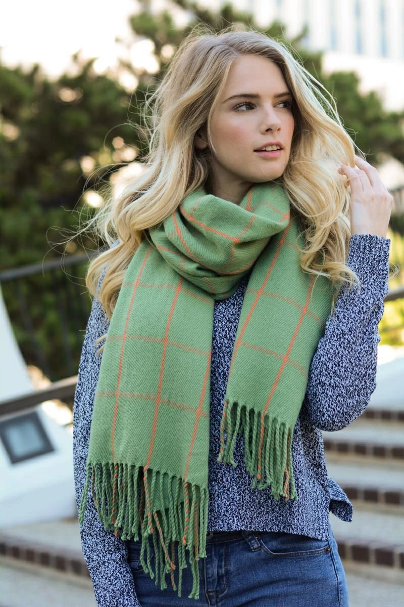 New grid blanket tassel scarf wholesale from Leto Wholesale