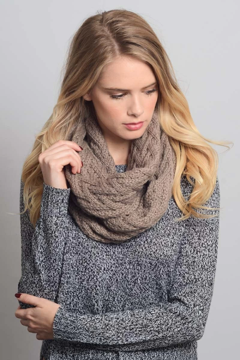 wholesale knit herringbone texture infinity scarf mocha