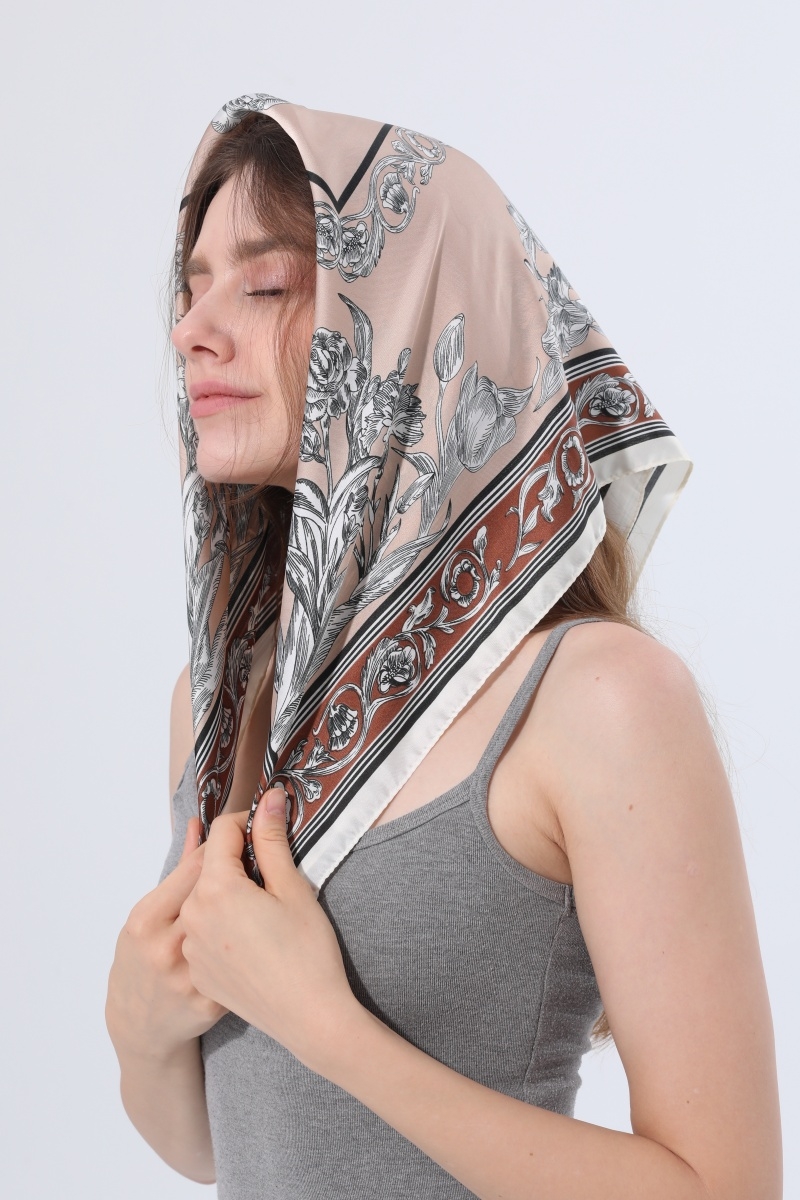 Botanical bloom square scarf 5
