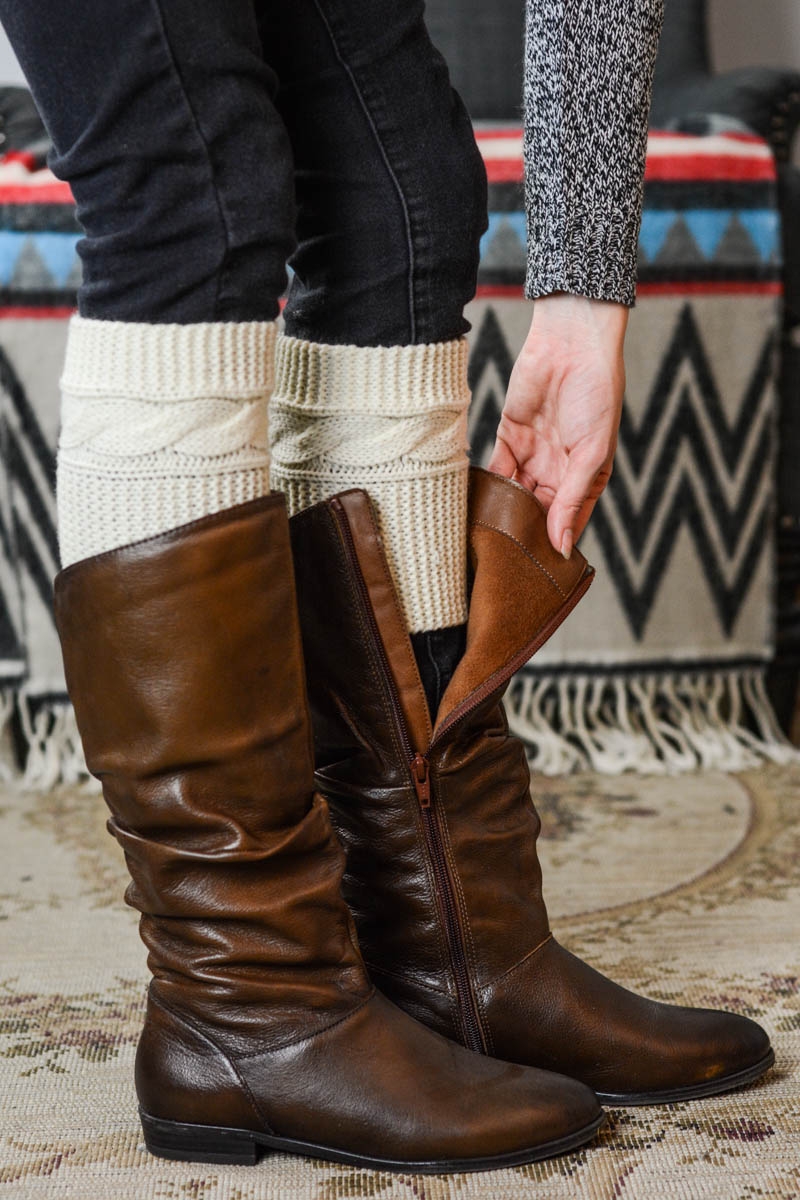 cute wholesale ribbed cable knit bootcuff ivory