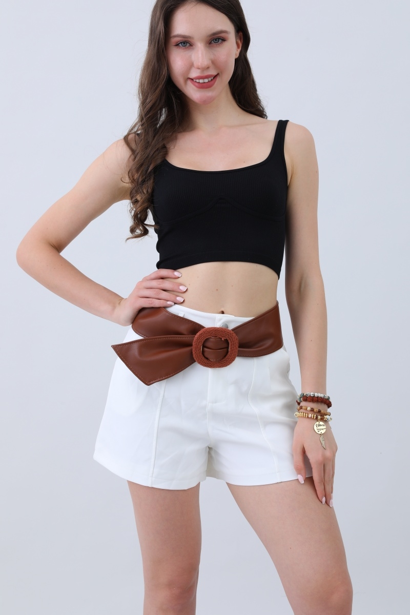 Faux leather waist belt smooth trackline detail 1