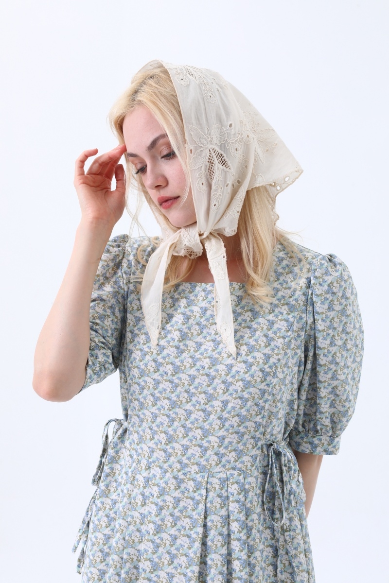 Floral embroidered cotton triangle headscarf vintage boho head wrap 1