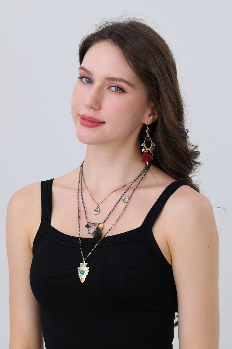 Geometric arrowhead charm layered chain necklace set 1