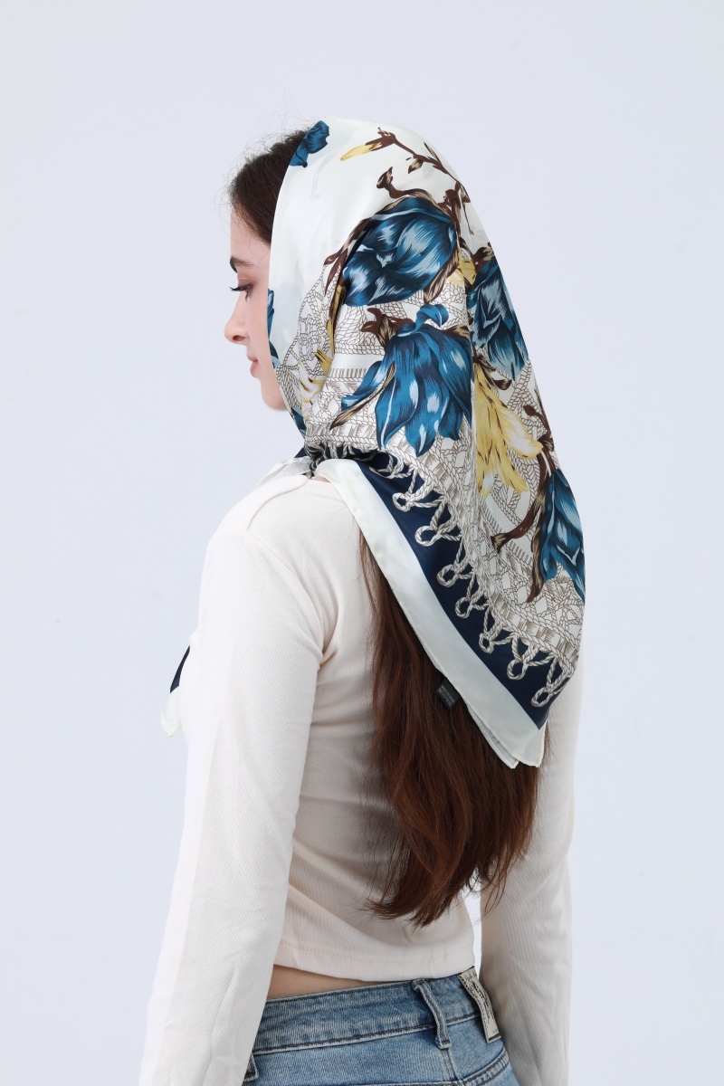 Magnolia fashion silky bandana    elegant square neckwear 3