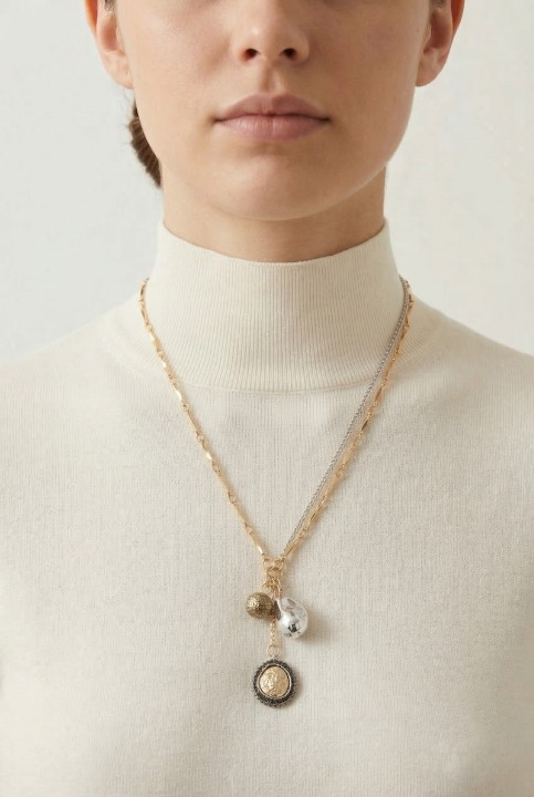 Retro multilayer charm necklace