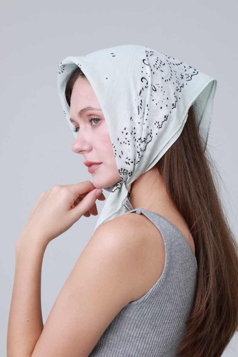 Soft cotton printed bandanas multi style accessory wear as headband scarf or wrap