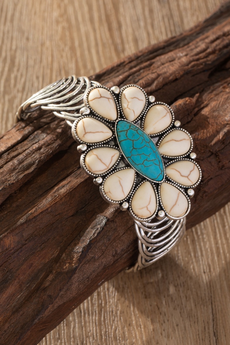 Western style turquoise flower stretch cuff bracelet