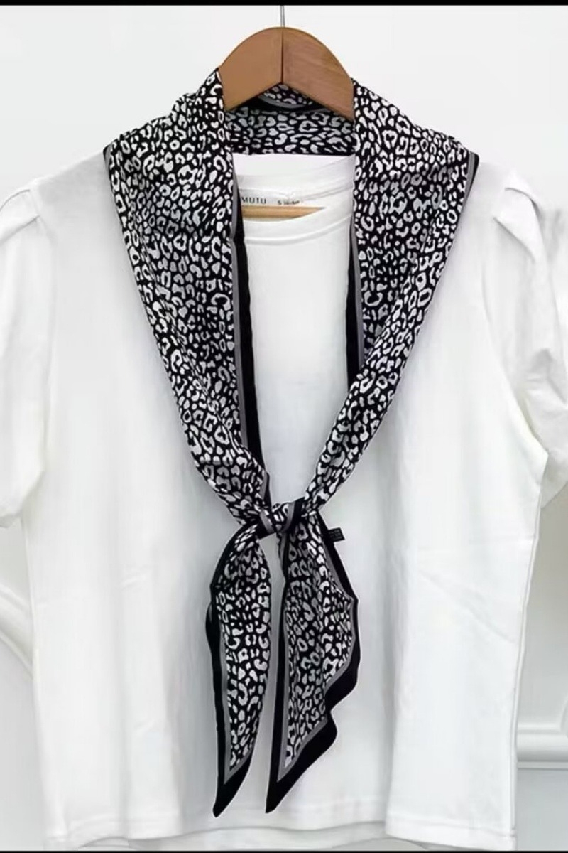 Leopard print skinny satin scarf for women