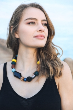 Wood Bead Statement Necklace – Bold Natural Design