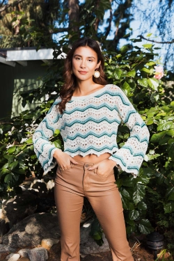 Chevron Patterned Long Sleeve Crochet Top – Lightweight & Chic 