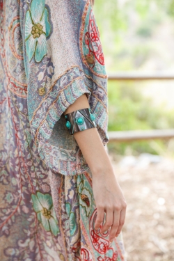 Stylish Turquoise Stone Studded Cuff – Bold Boho Chic Style