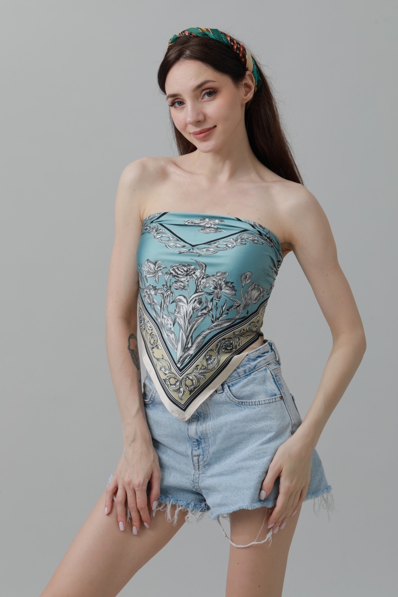 Botanical bloom square scarf
