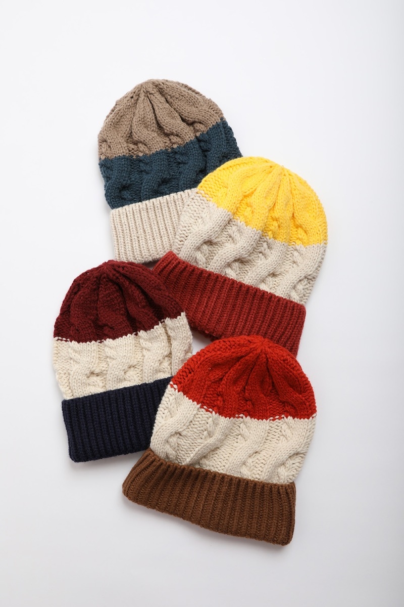 All Colors Winter Wear Color Block Cable Knit Beanie Wholesale