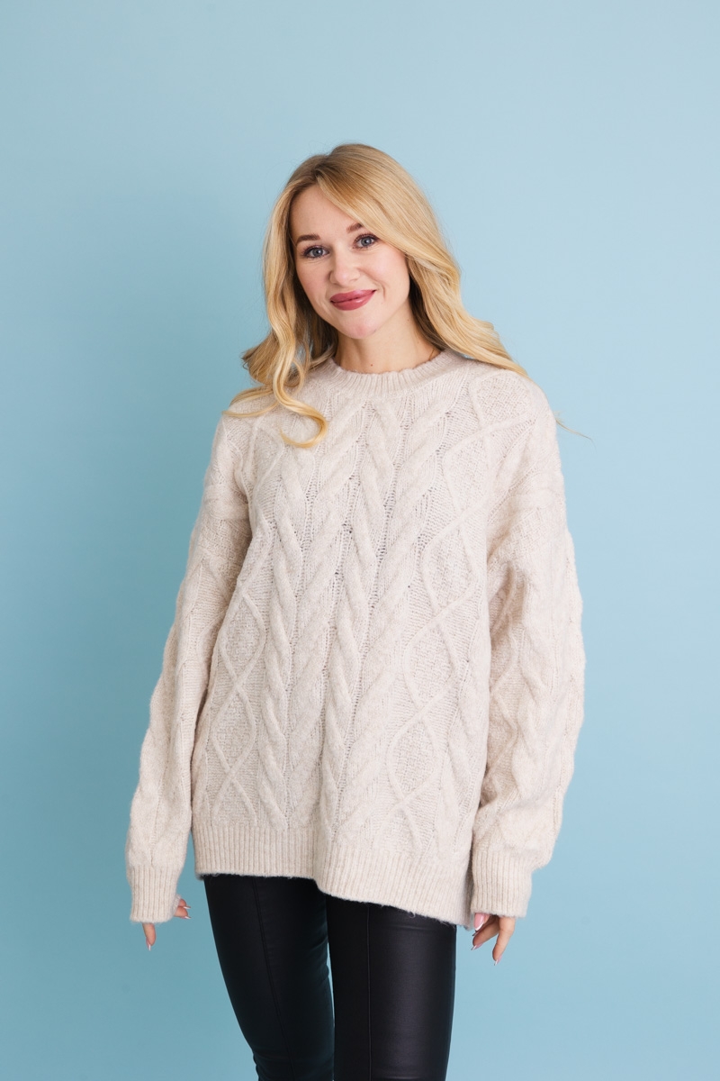 Classic Soft Cable Knit Oversized Pullover Sweater