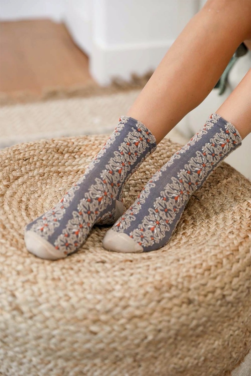 Eco-friendly Embroidered Flower Design Socks
