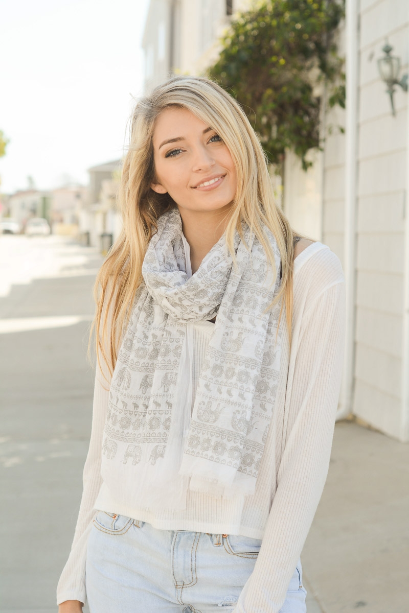 Best Selling Elephant Tapestry Print Frayed Scarf in Bulk | Scarves Wholesale Supplier | Leto Wholesale
