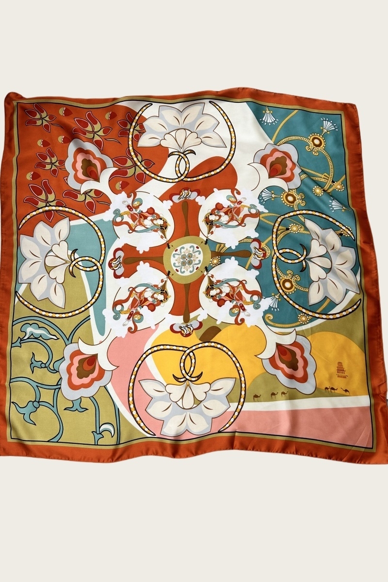 Floral chain print scarf     vintage silklike square 3