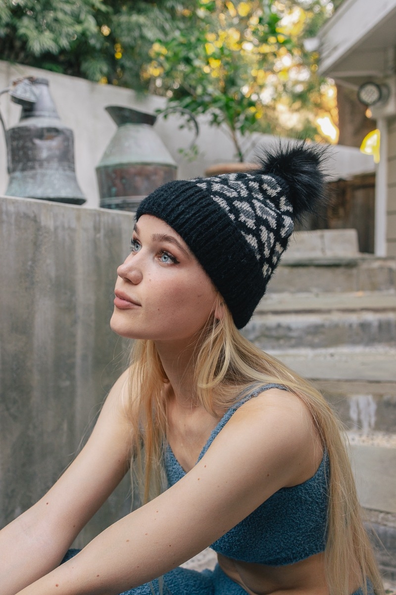 Leopard print knit beanie with faux fur pom, classic cozy winter hat 