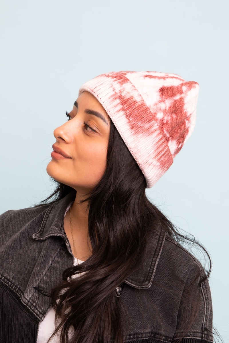 Maroon tie-dye cable knit beanie, stylish cold-weather hat for boutique collections