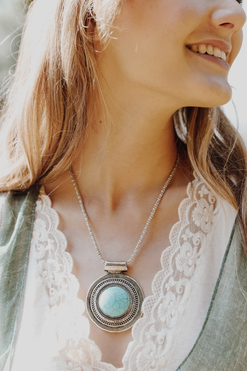 turquoise pendant medallion necklace accessories circular