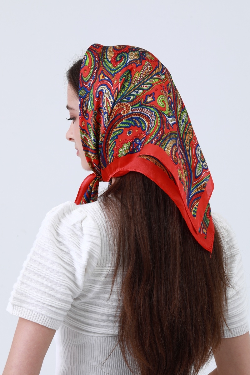 Vintage paisley silky scarf