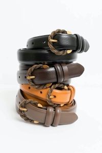 Two Tone Twisted Buckle Belt